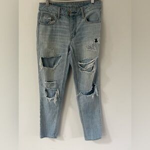 American Eagle Tom Girl SZ 2 Distressed Straight Leg 28” Inseam Mid Rise Jeans